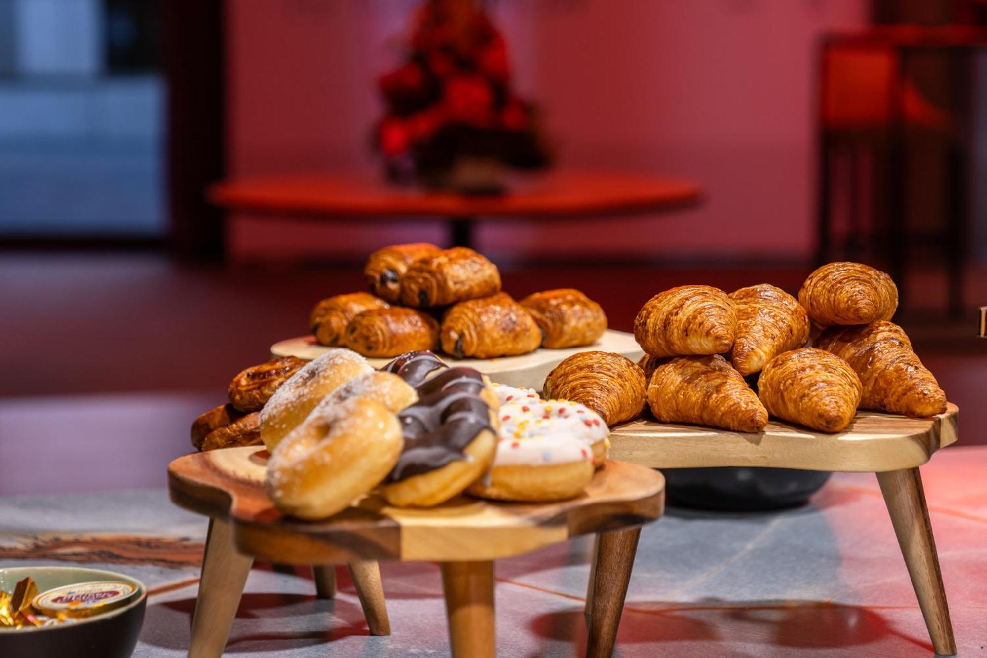Voco Brussels City North By Ihg Vilvoorde Ngoại thất bức ảnh