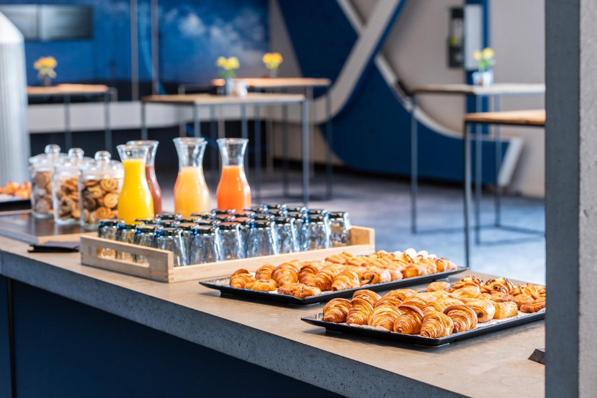 Voco Brussels City North By Ihg Vilvoorde Ngoại thất bức ảnh